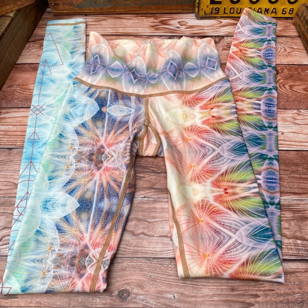 🆕🆕✨ NIYAMA SOL VINTAGE RARE DANDELION ENDLESS HI-WAIST LEGGING NWT XS + SMALL - Picture 3 of 12